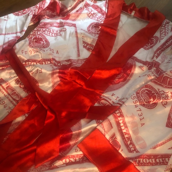 NEW Silky 💲Robe (S) Oversized (Unisex) - Picture 2 of 6